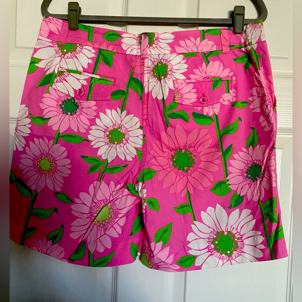 Vintage Lily Pulitzer floral  Pink Bermuda shorts size 12